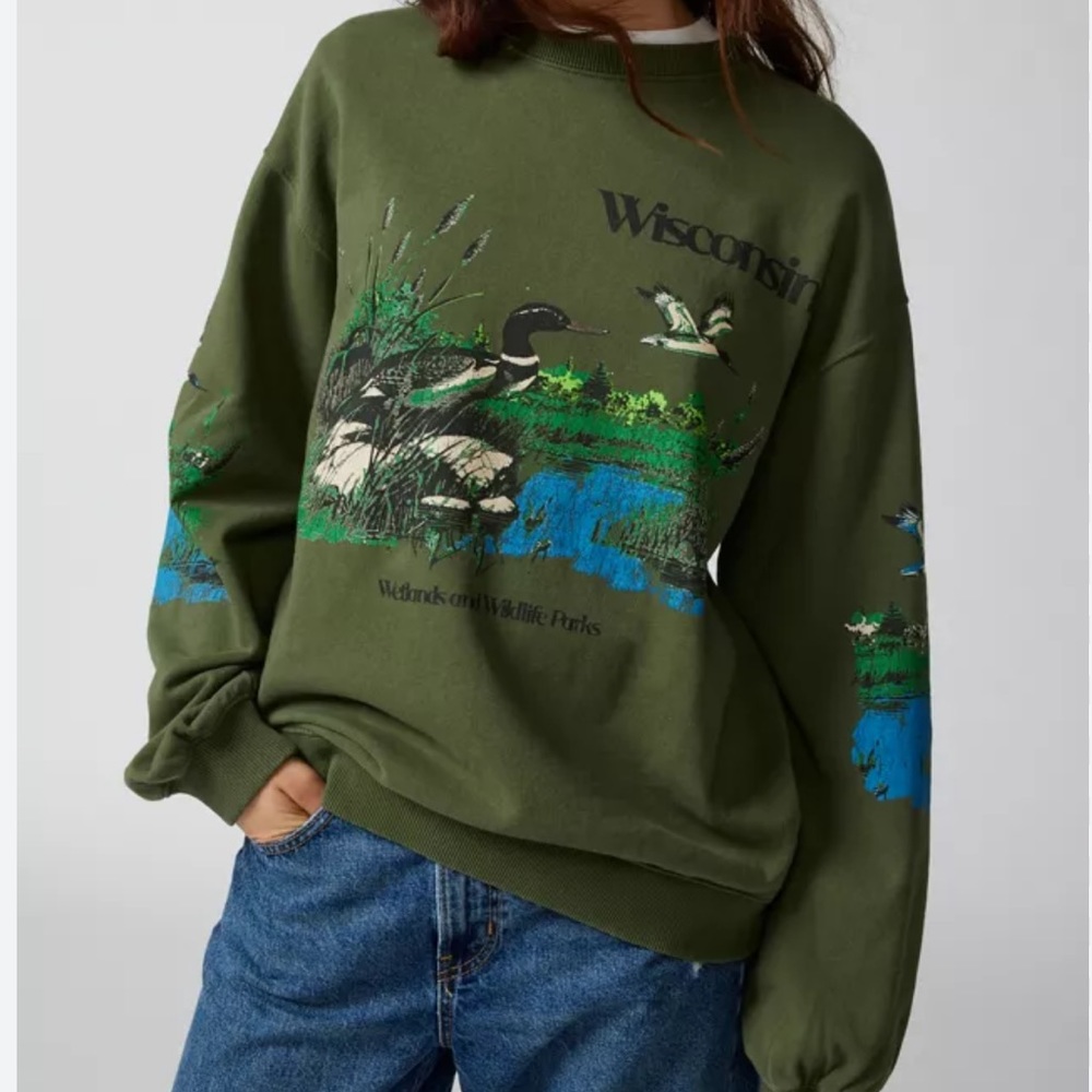 Wisconsin Wildlife Pullover Sweatshirt